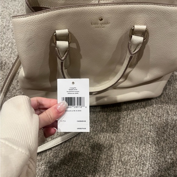 kate spade Evangelie Larchmont Avenue satchel in soft limestone - Picture 3 of 15